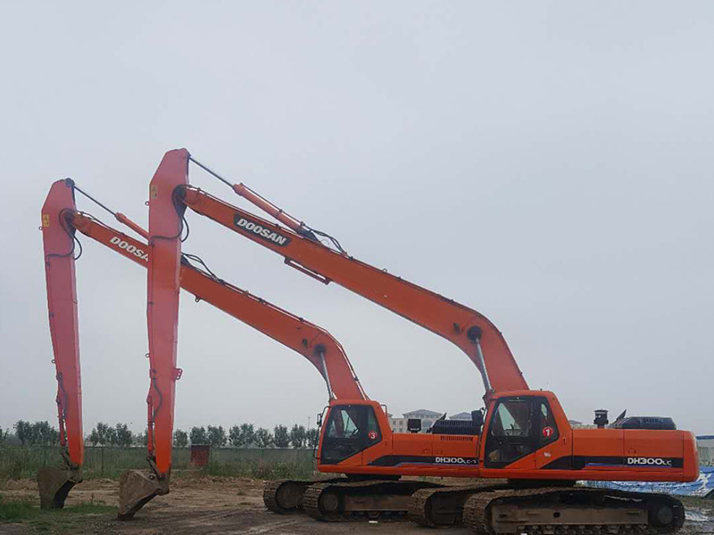 液壓挖機(jī)故障處理要注意什么？