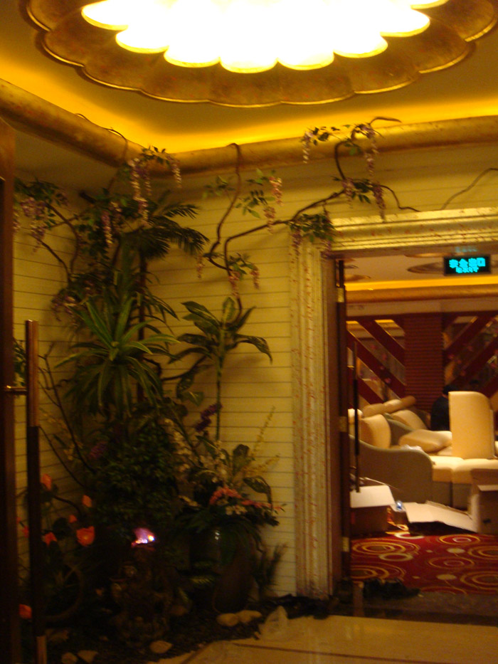 GRC構(gòu)件施工時的基層處理怎么干？